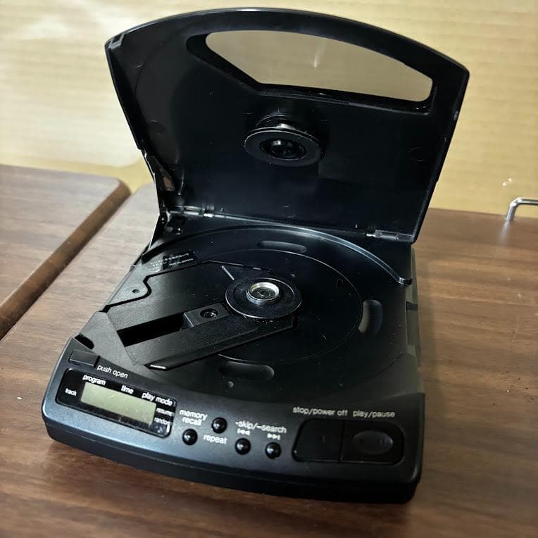 Panasonic ポータブルCDプレーヤー SL-S30 動作確認済み