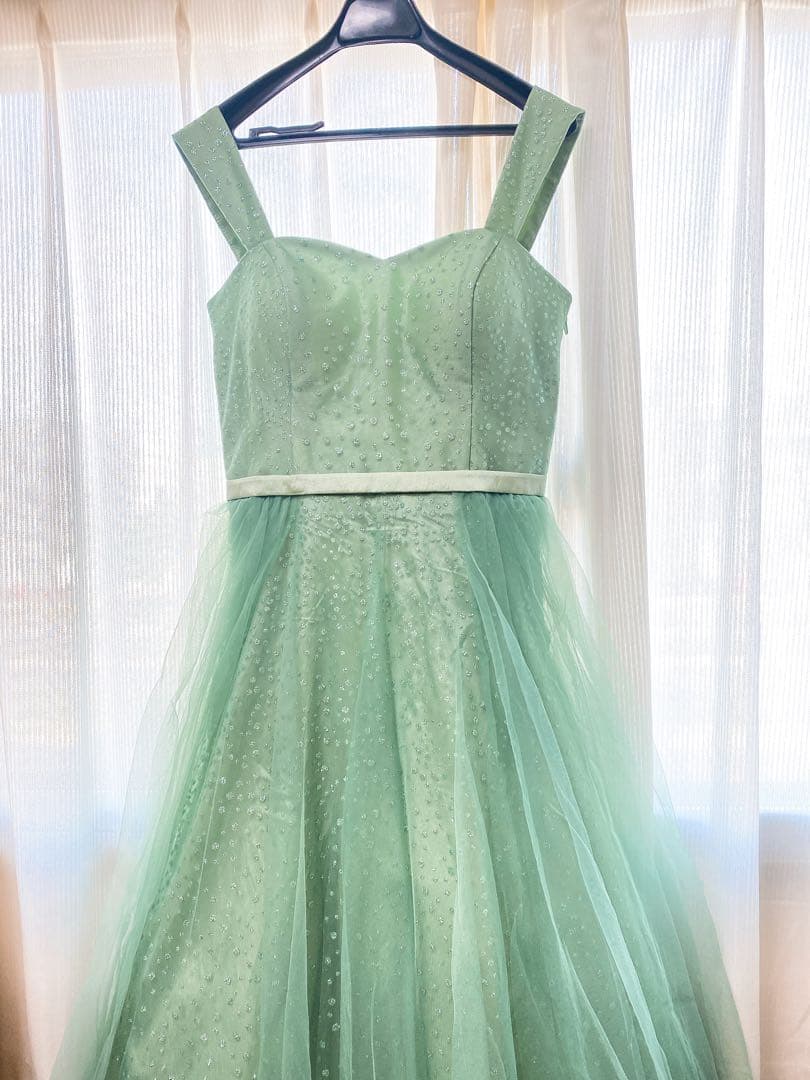 アナベル　アイスグリーンドットラメボリュームチュールドレス