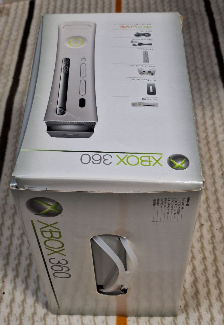 ★X-BOX 360 本体(未使用に近い)&付属品（使用有り）