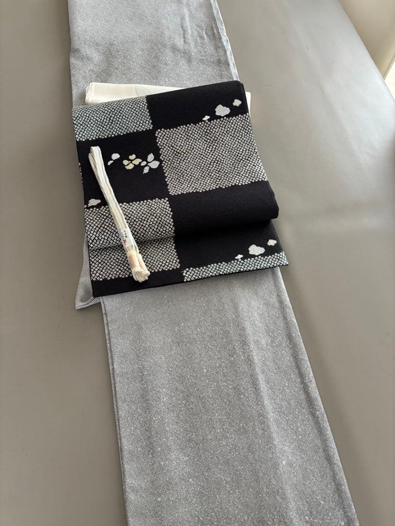 正絹 紋お召 撒き糊散らし 花唐草 裾暈し 袷 付け下げ 仕付け糸付き未使用