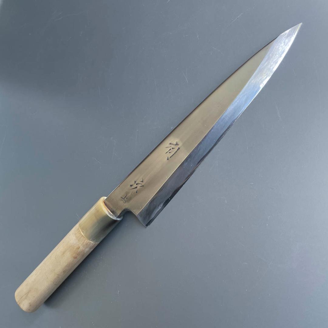 京都 有次 上製 相出刃包丁 6.5寸（19cm）白水牛柄（新品）