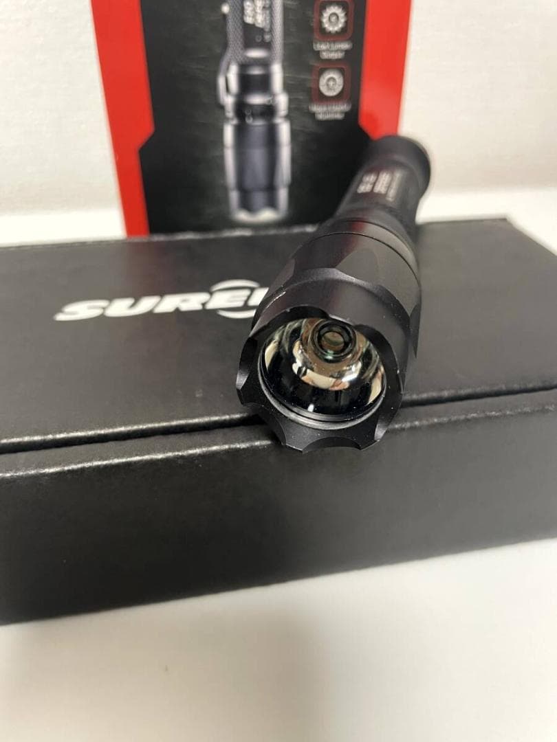 実物 SUREFIRE E2D BK LED DEFENDER シュアファイア