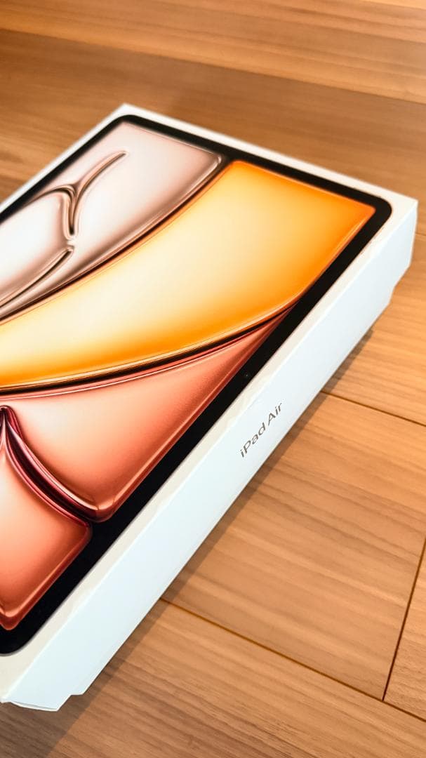 【美品】Apple iPad Air M2 13インチ 128GB スターライト