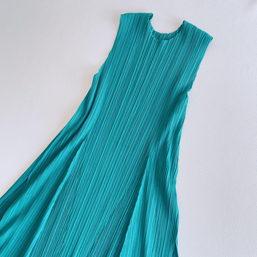 極美品✨近年✨プリーツプリーズ　トップス　チュニック　グリーン　サイズ3 緑