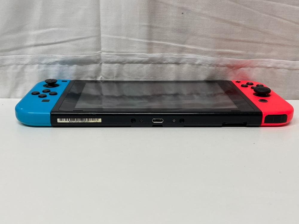 ◆Nintendo Switch任天堂スイッチ 赤青本体プロコン付き　08198