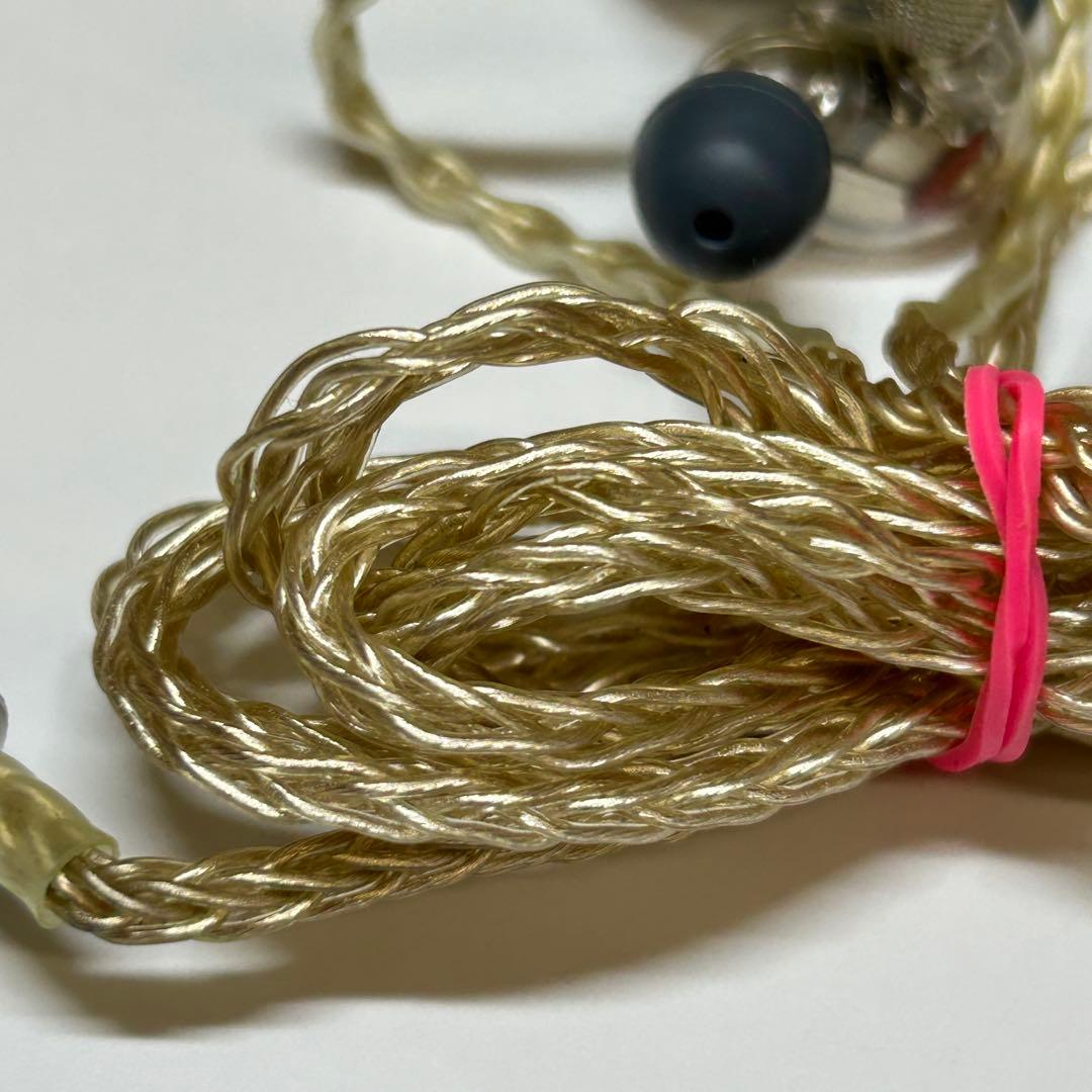 SHURE SE846 　有線イヤホン　　　　　　　　　K439