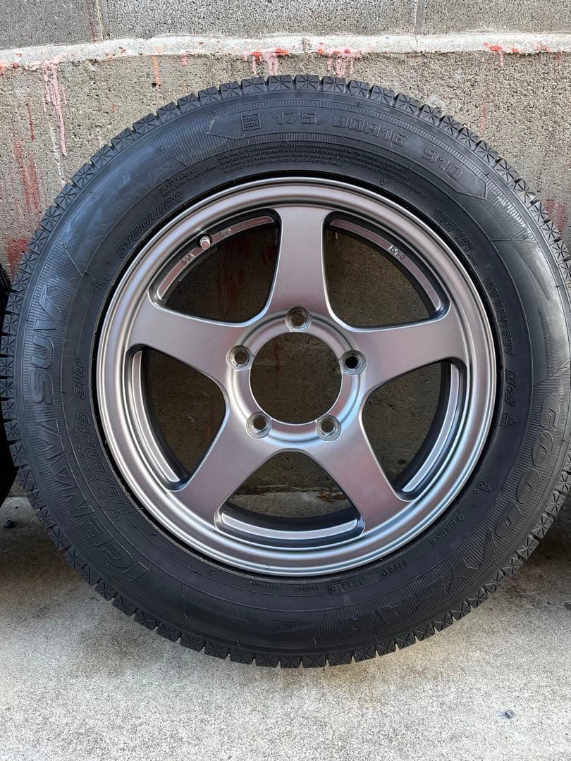 ジムニー　スタッドレスタイヤホイール4本セット　グッドイヤーアイスナビ　22年製