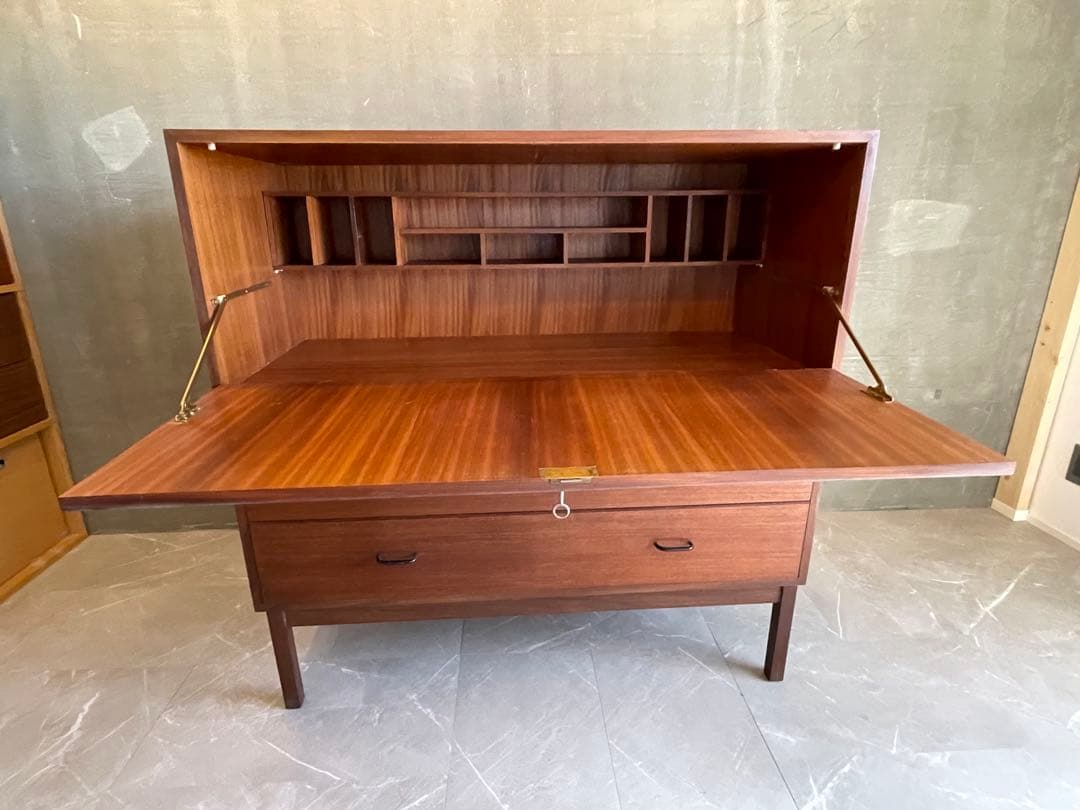 ライティングビューロー ヴィンテージ 英国 meredew メレデュー