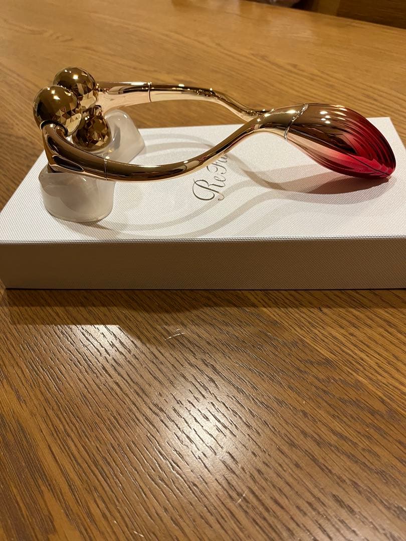 新品⭐︎ReFa ダブルレイ　美顔ローラー