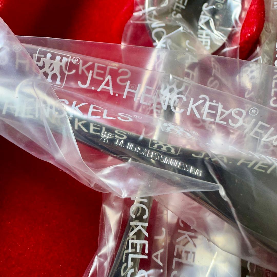 ツヴィリング ヘンケルス カトラリーセット ピロシュカ　ディナーセット 30本