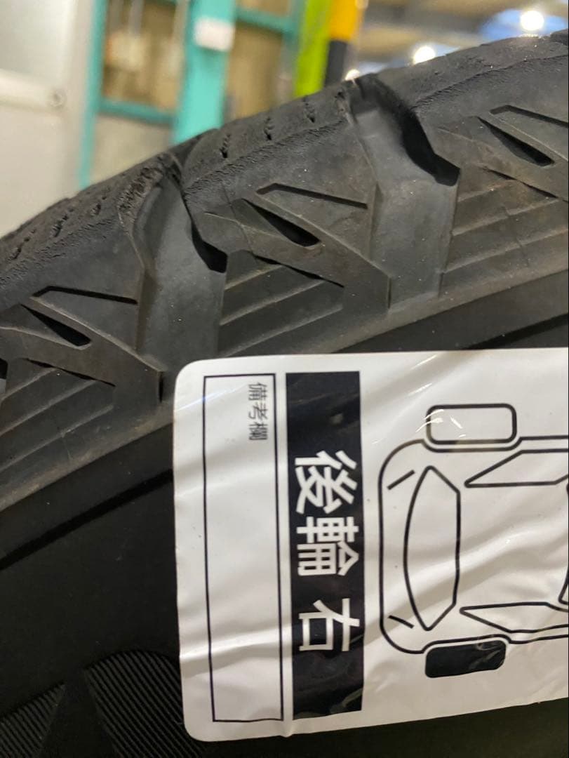 ゆ*け様 ブリヂストン19年製18インチスタッドレスタイヤ　グラチェロ　ラングラ