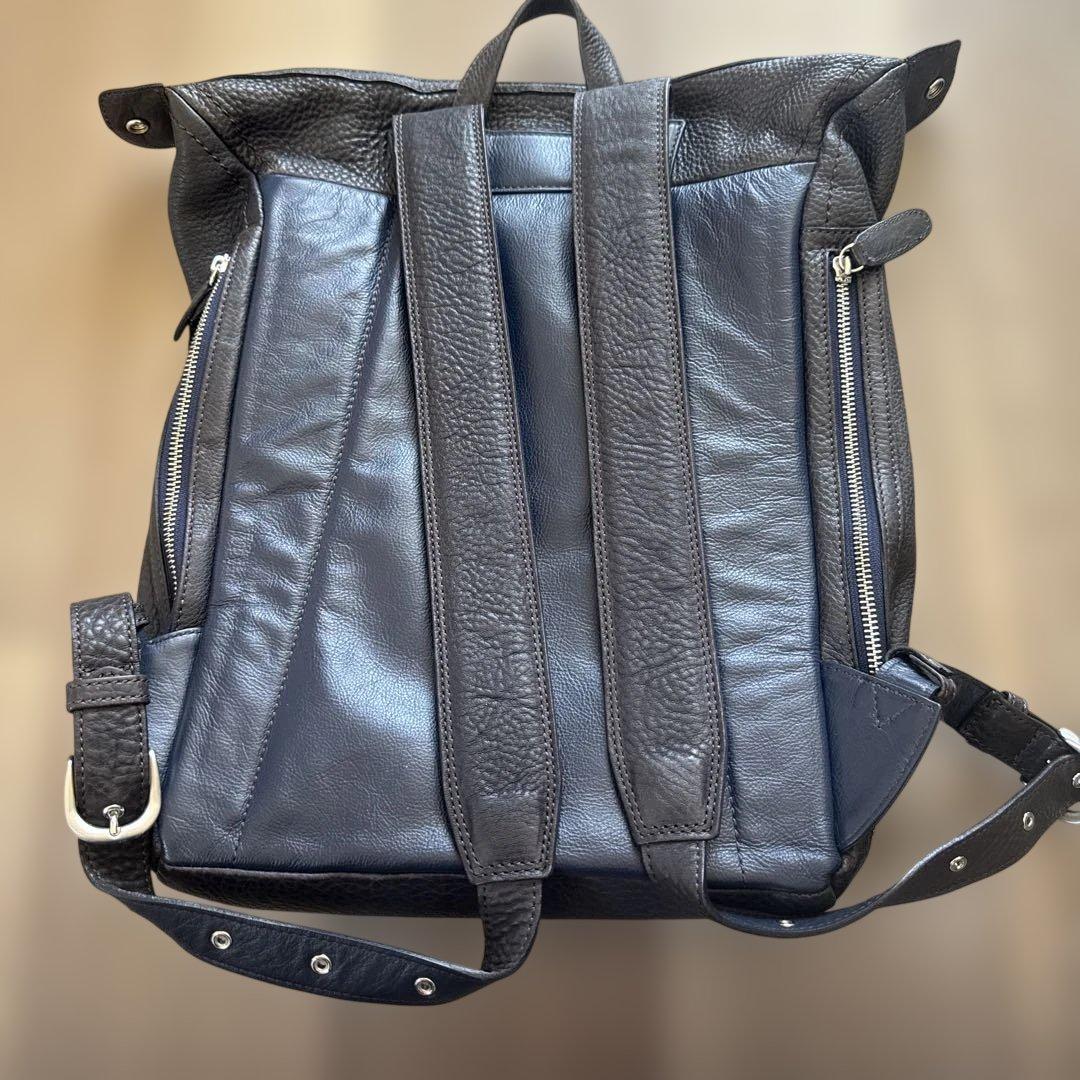 土屋鞄　限定色　トーンオイルヌメ ソフトミディアムバックパック　ネイビー