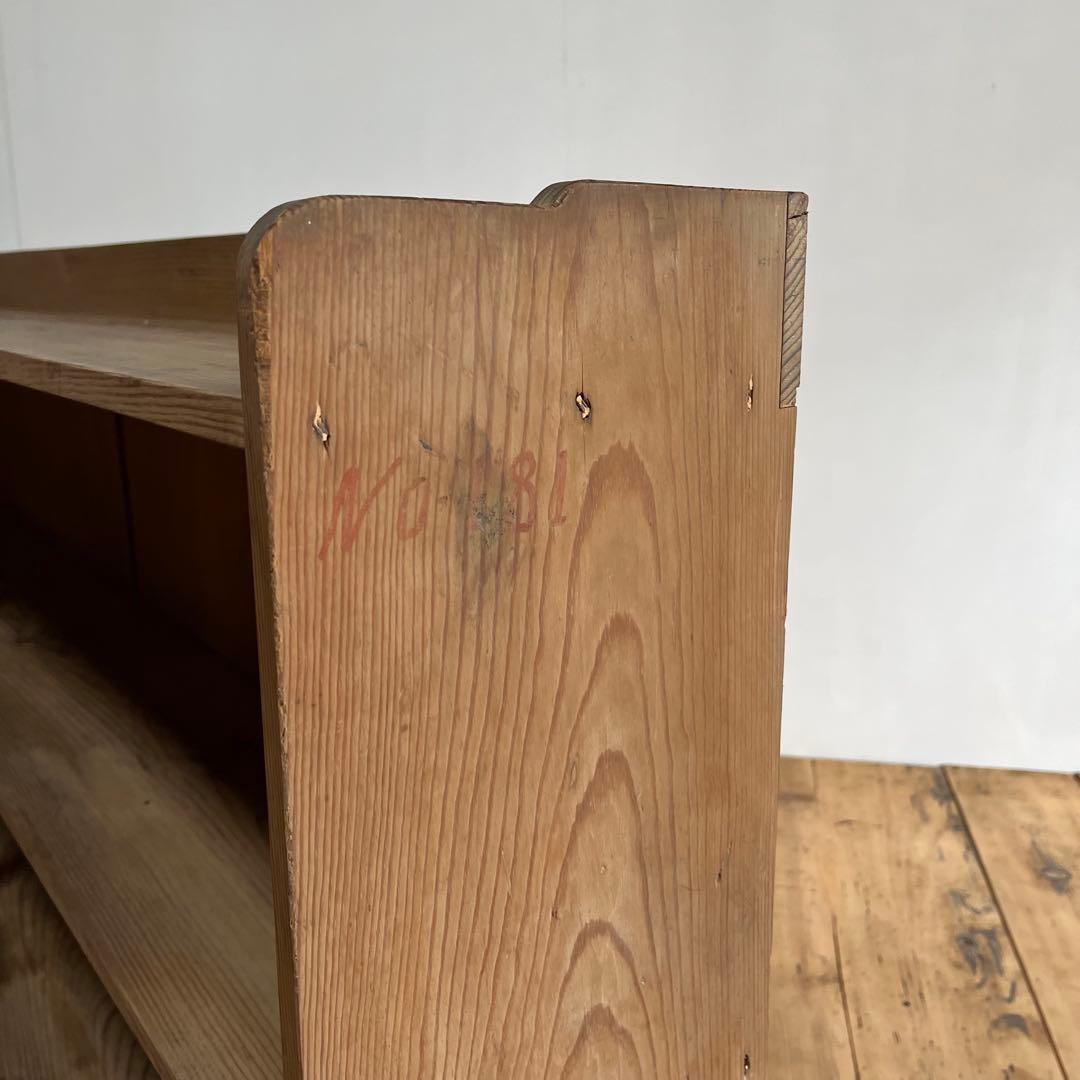 アンティーク オープンラック 本棚 食器棚 飾り棚 無塗装