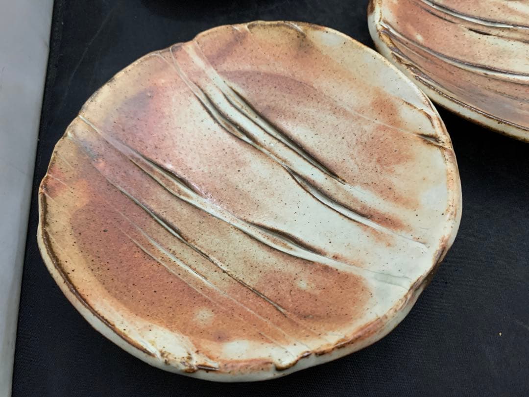 中郷窯　鈴木茂至　信楽焼　紅粉引　丸銘々皿　5枚　寒六窯平野敏三　共箱栞