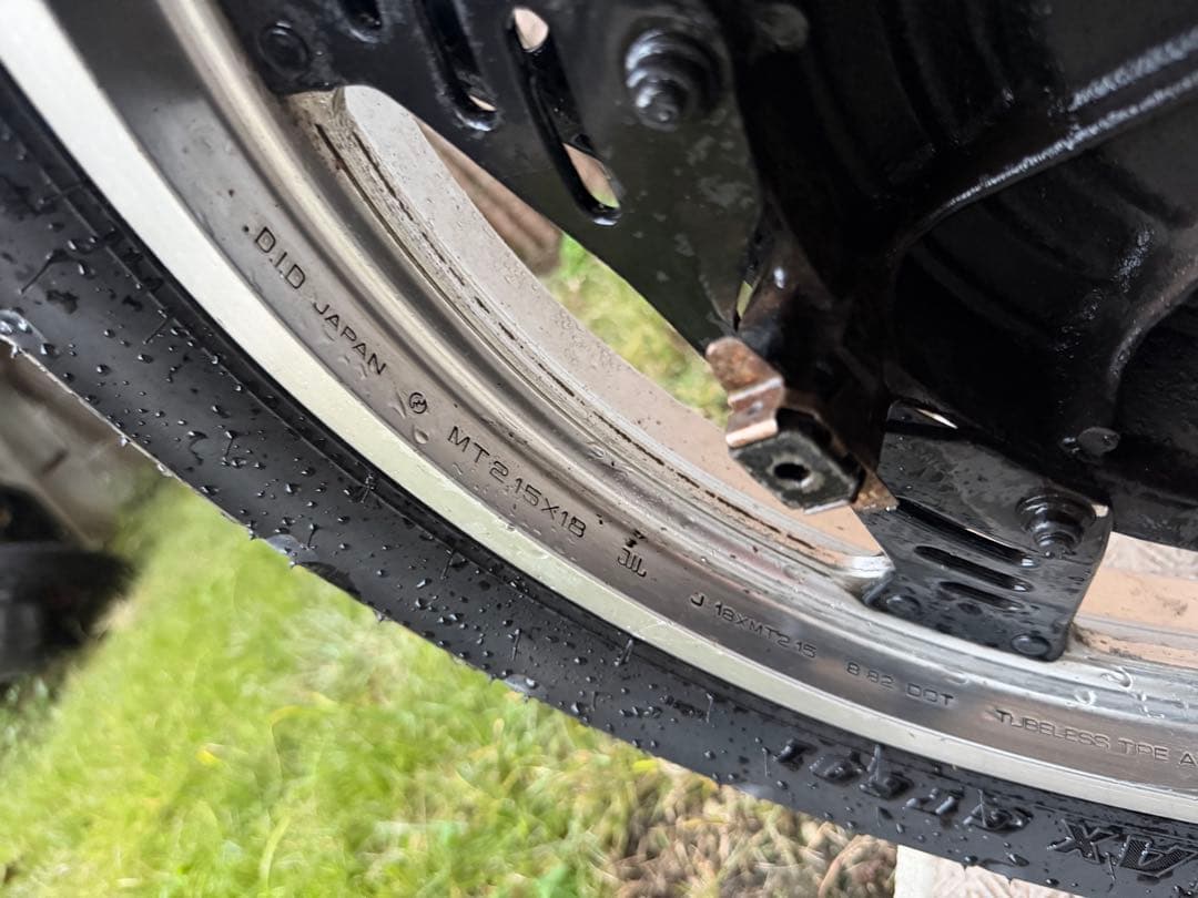 cbx400f 製造年一致　前後ホイール