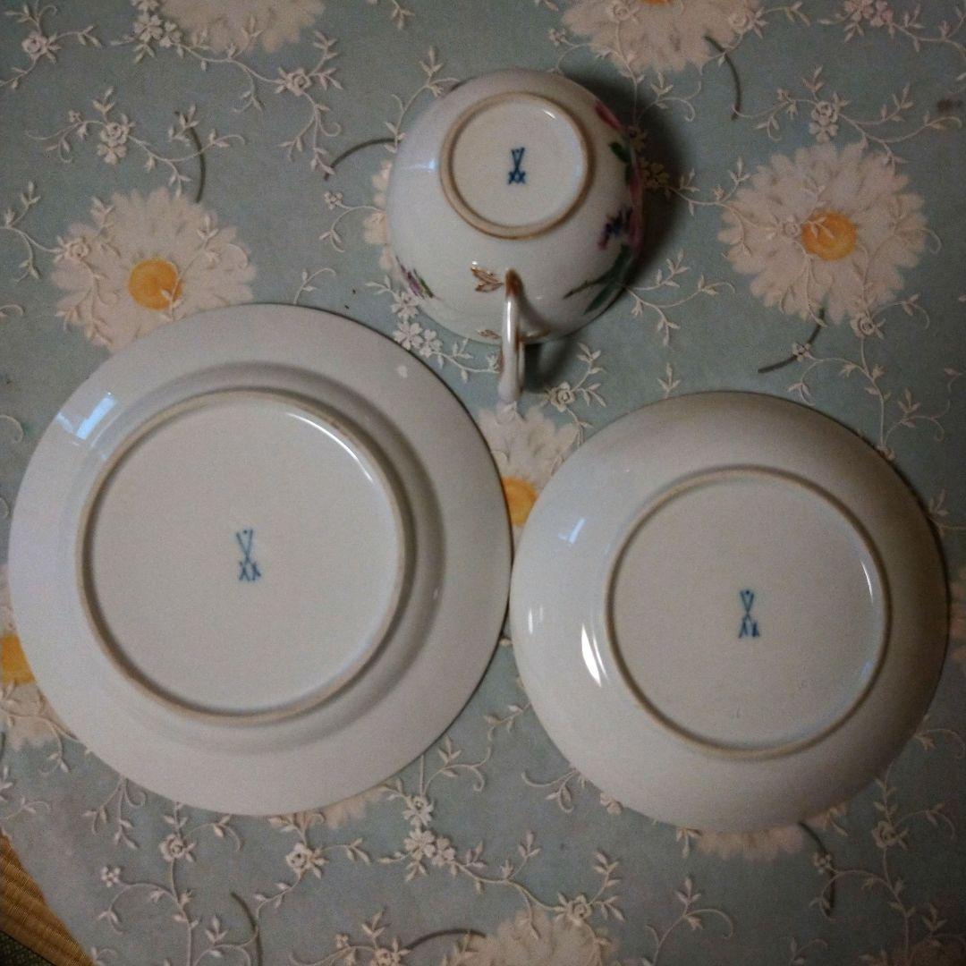 ヤマザキです ピンクの薔薇と紫の菊、オレンジのナスタスチウムのトリオ3点