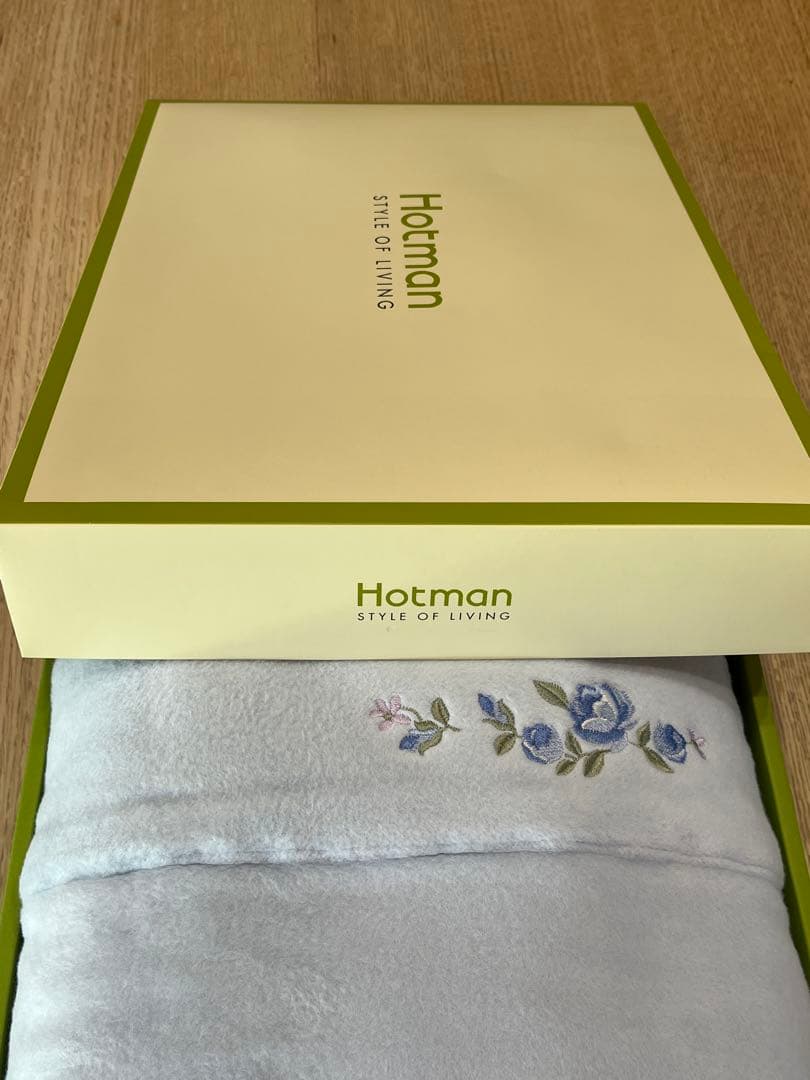 Hotman 掛け布団 150cm x 210cm 花柄刺繍