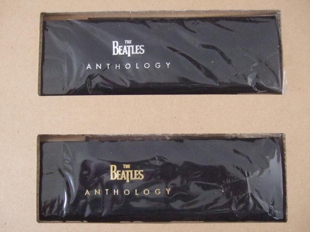 【ペアウォッチ付】ザ・ビートルズ アンソロジー レーザーディスク【一部未開封】