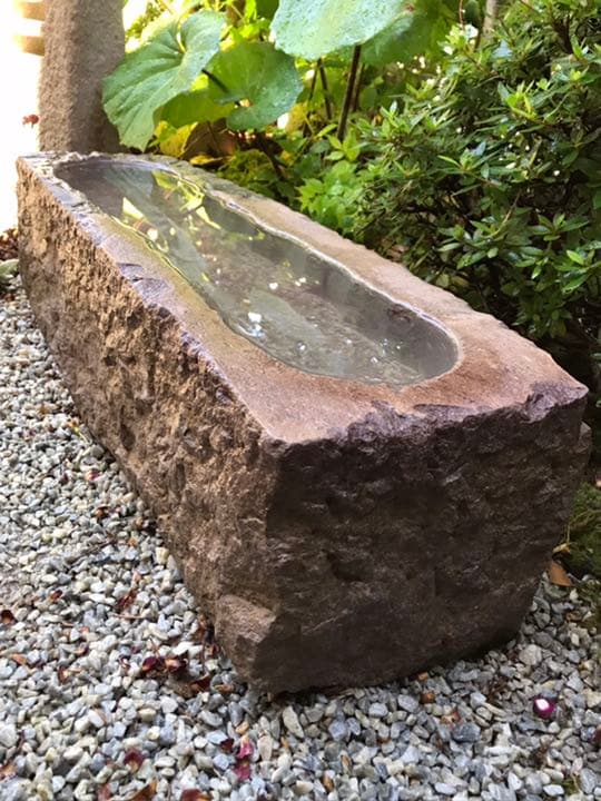 【天然自然石四方角水鉢・舟型石・蹲】造園水石飾り石ガーデニングバードバス箱庭