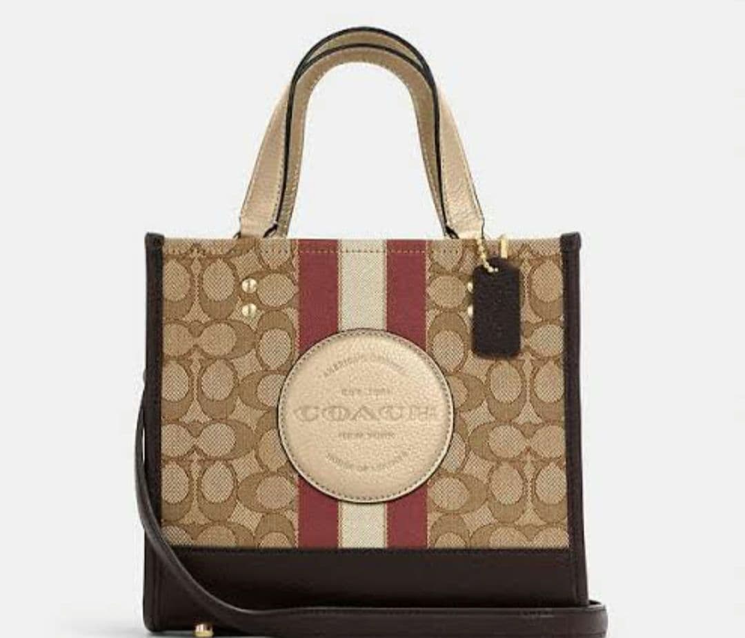 専用新品☆COACH ショルダーバッグ　デンプシー トート 22 シグネチャー