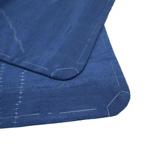 十日町紬 春秋の単衣 着物 袷 青 花 正絹 裄65 Ｌ 新古品 sn1820