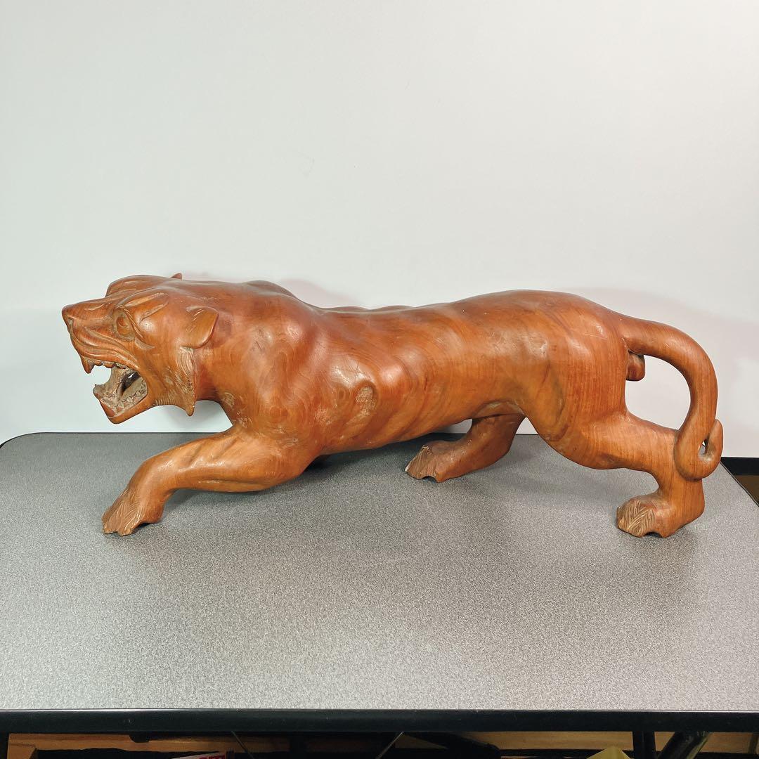 木彫り 虎 置物 全長57cm 大型 木製彫刻 オブジェ
