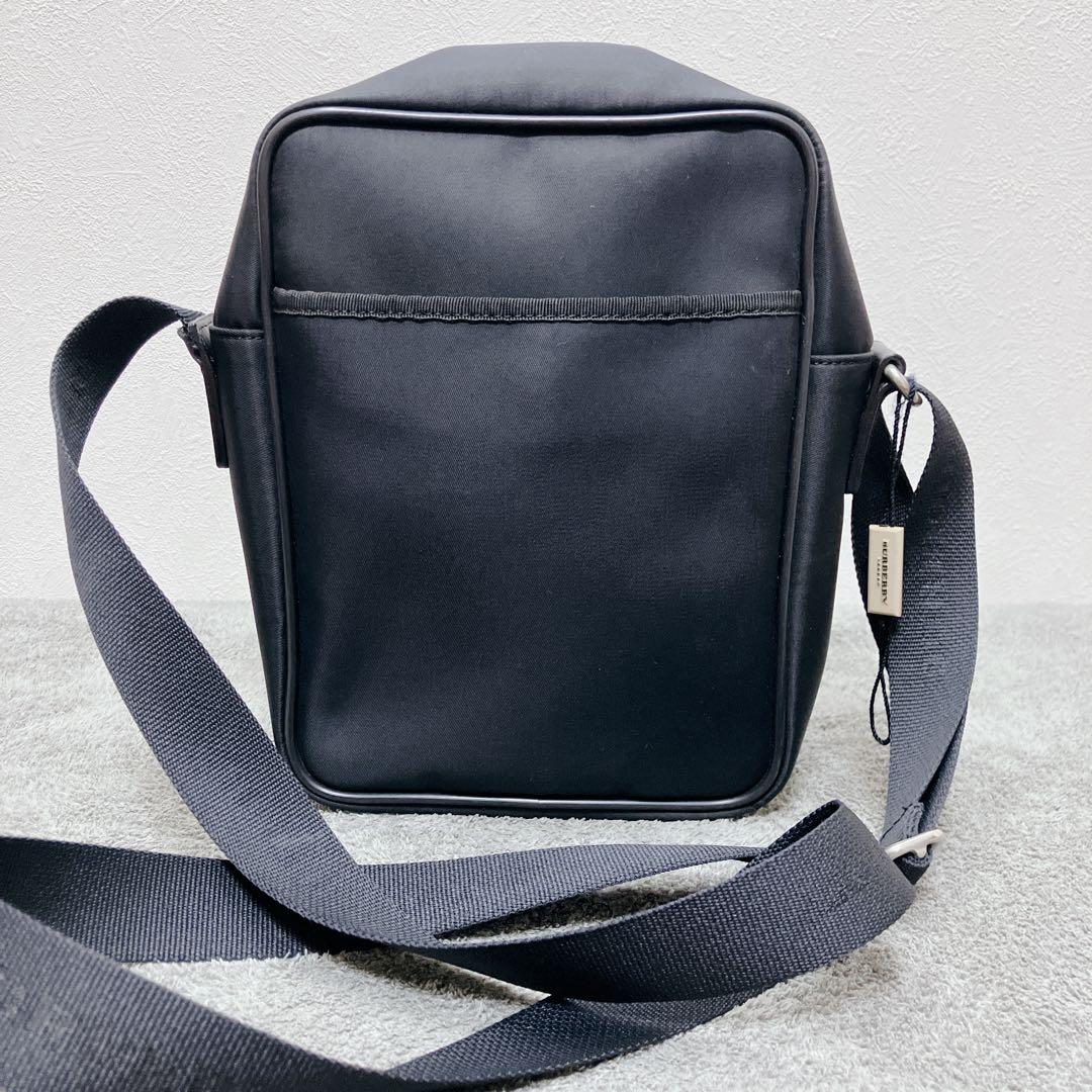 ちー　バーバリー　Burberry ショルダーバッグ ノバチェック