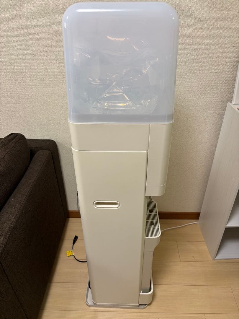 ホワイト ウォーターサーバー 冷温水供給