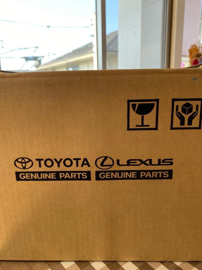 ハイラックスGUN125 後期テールランプ　トヨタ純正