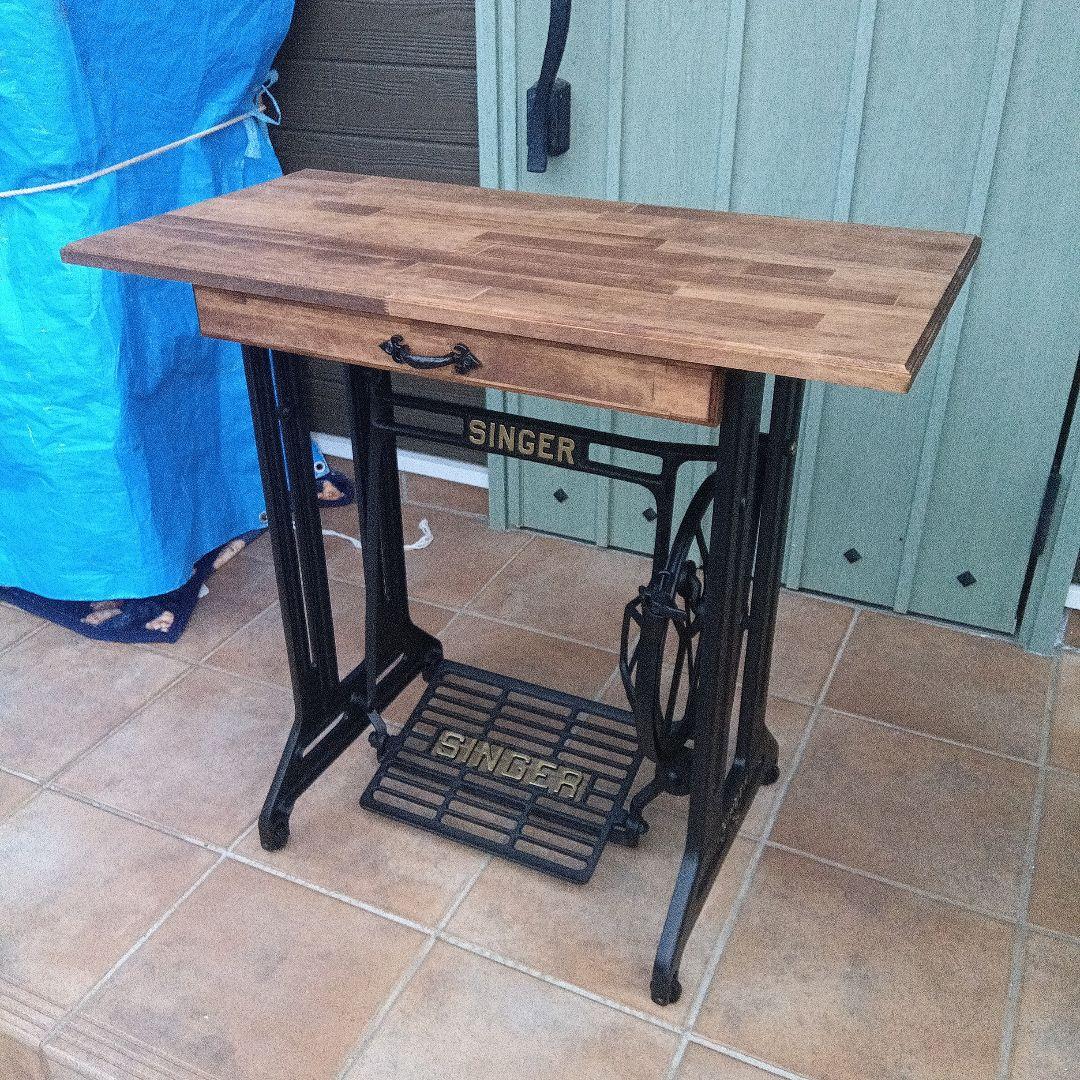 足踏みミシンテーブル　SINGER