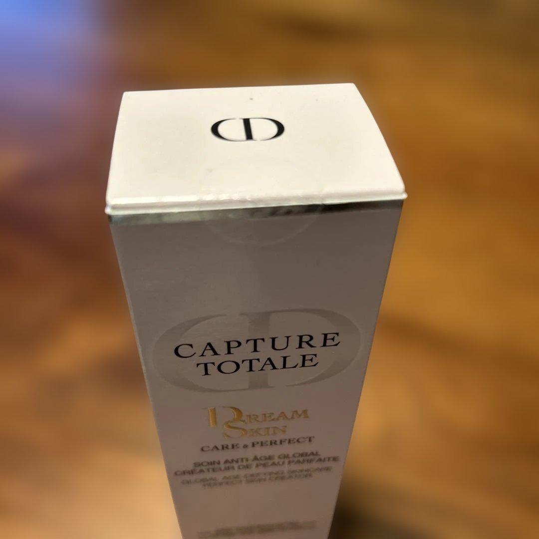 乳液・ミルク Capture Totale Dreamskin Care & Perfect