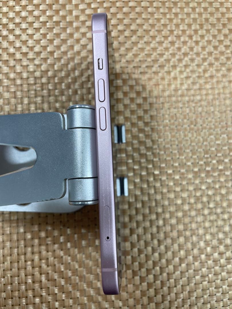 iPhone 15 256 GB ビングSIMフリー【4816】