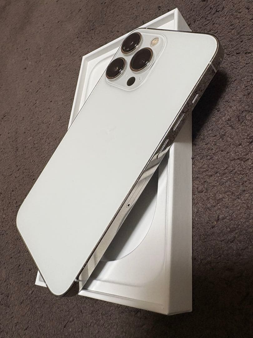 本日限定Apple iPhone 13 Pro シルバー 本体　128gb