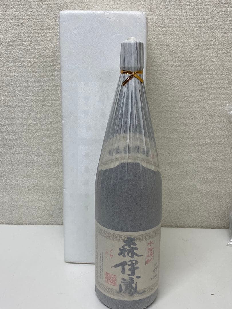 【ぱんだ】 3-3069 かめ壺焼酎　森伊蔵1,800ml