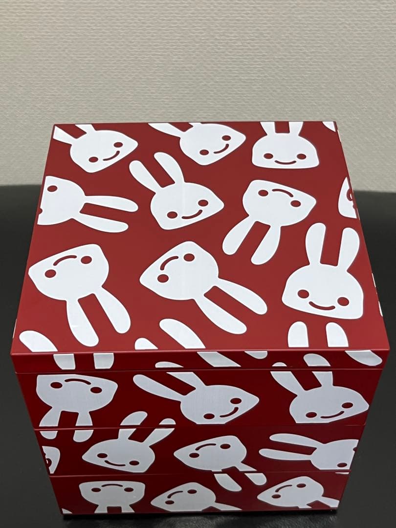 CUNE キューン　3段　重箱　希少　レア　レッド