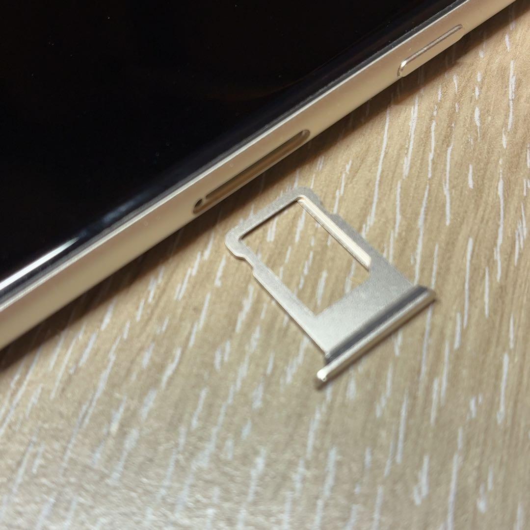 【ジャンク品】iPhone SE (第3世代) 256GB スターライト