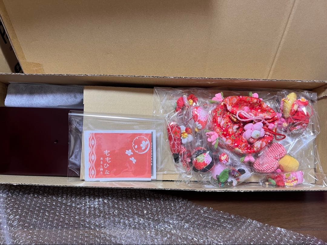 お雛様　吊るし飾り　ももひな　人形