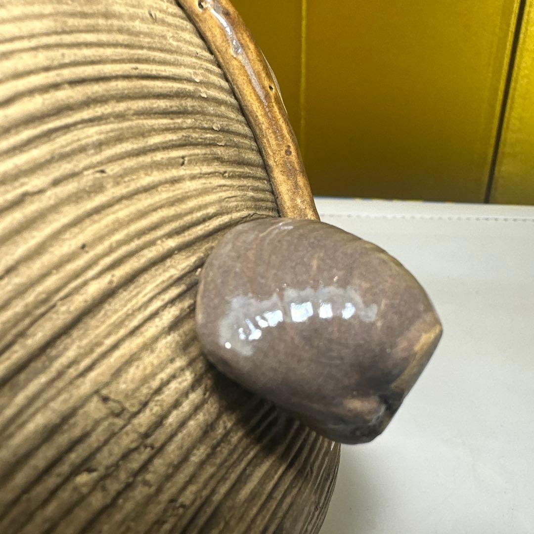 二六焼，楽山焼，水月焼，古董，インテリア，カニと葉の浮彫り陶器皿