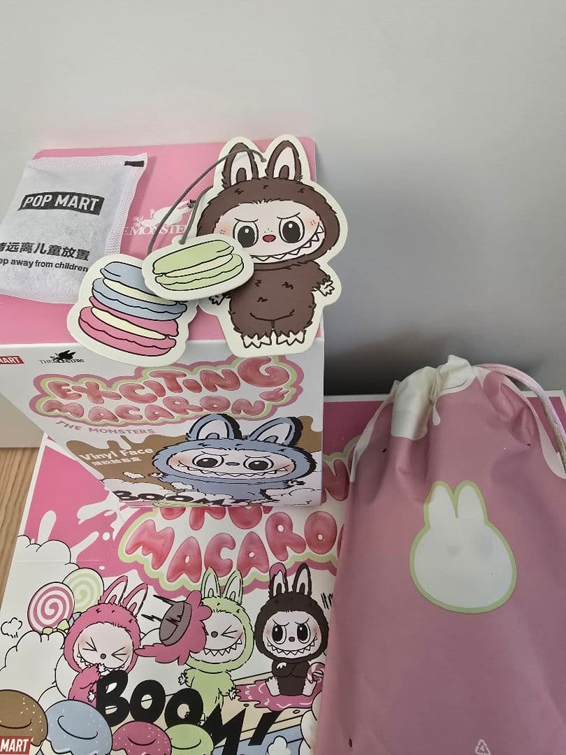 POP MART THE MONSTERS ラブブ マカロン シークレット