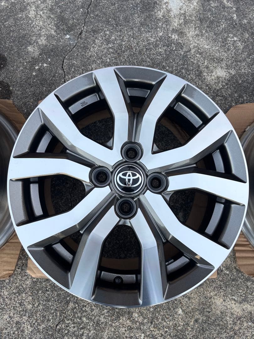 タンク　ルーミー純正アルミホイール4本セット