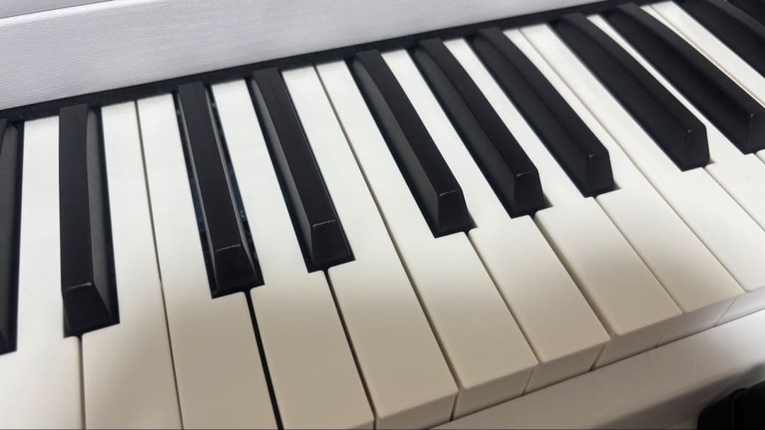 carina(カリーナ)電子ピアノ 88鍵盤 木製 WH/ホワイト LF0088