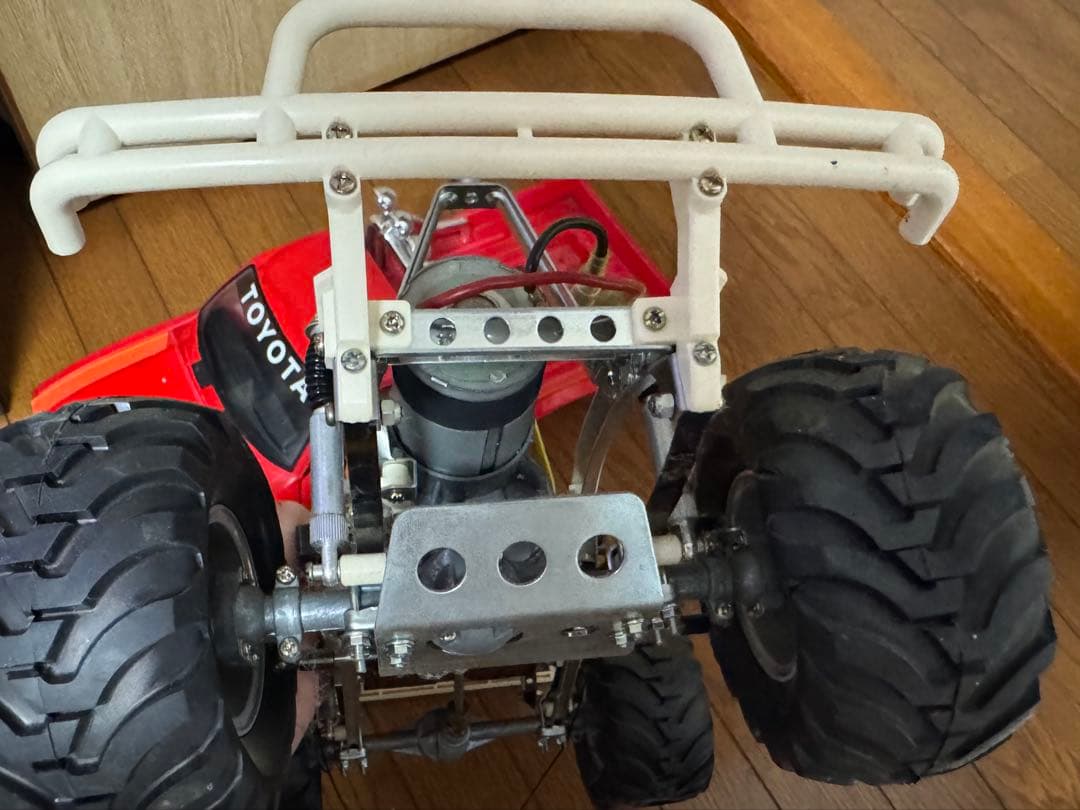 ル*ズ様 タミヤ トヨタハイラックス　RCカー　バッテリーなし動作未検証ジャンク