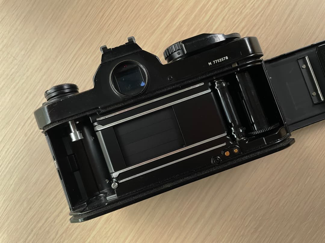 わ*ん様 NIKON FM2 + レンズ3本