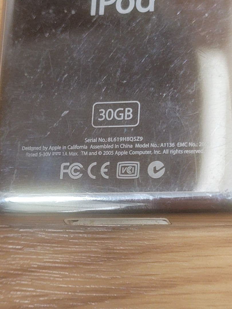 Apple iPod classic 30GB A1136 動作確認済み