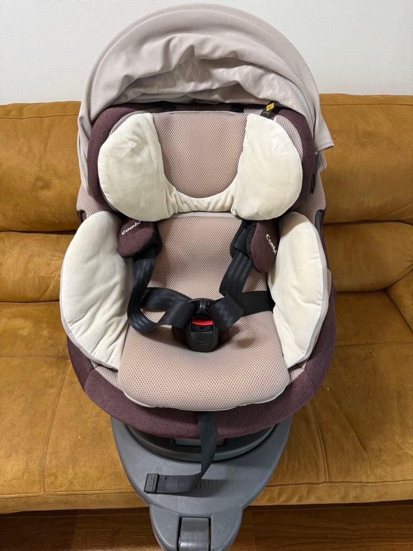 大幅値下げ中⭐️Combi チャイルドシート THE S ISOFIX