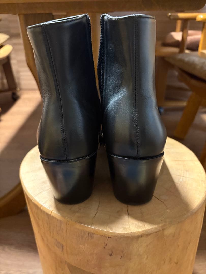 lui's ルイス　ヒールブーツ　サイドジップ　レザー　ブラック　黒