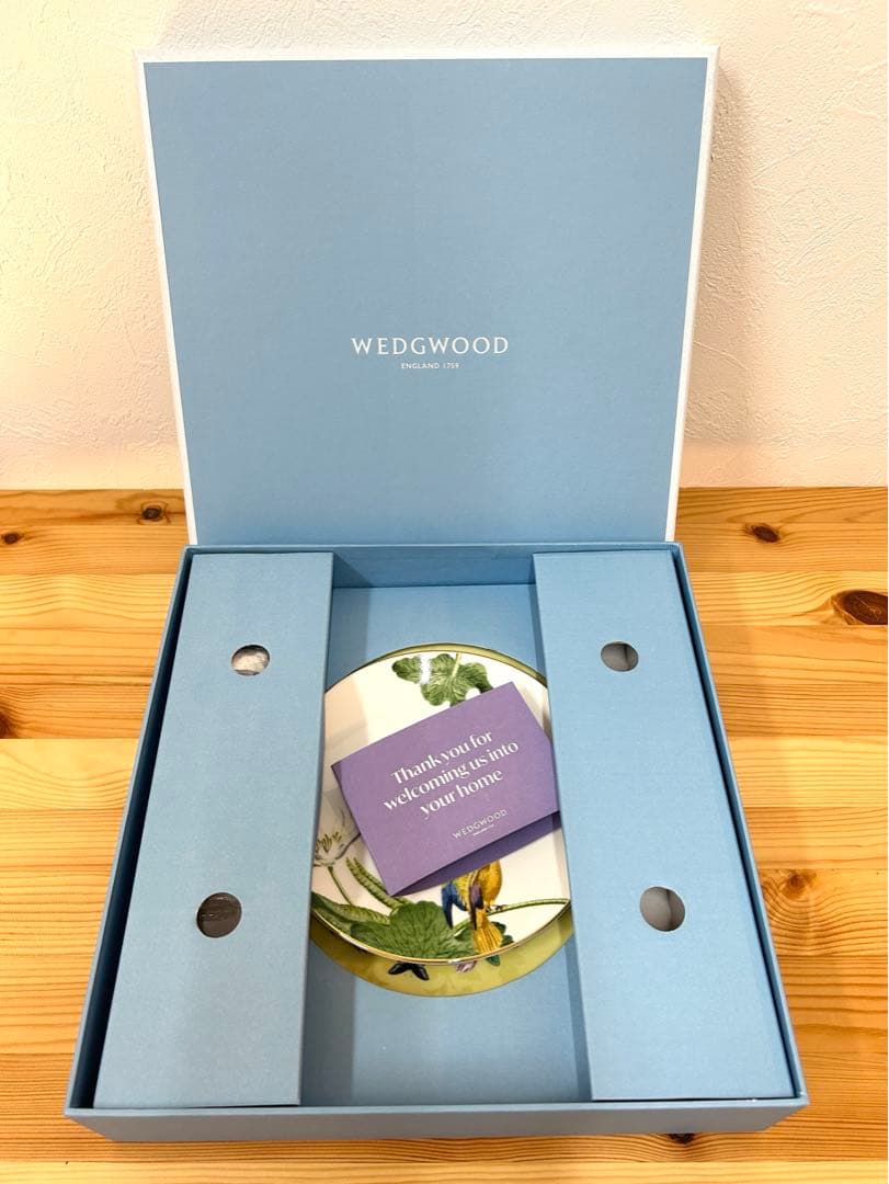 【新品】ウェッジウッド ワンダーラスト ウォーターリリー 3段ケーキスタンド