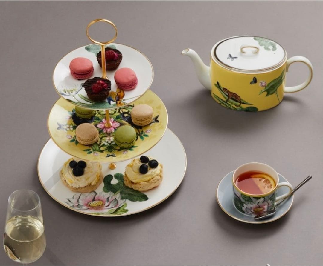 【新品】ウェッジウッド ワンダーラスト ウォーターリリー 3段ケーキスタンド