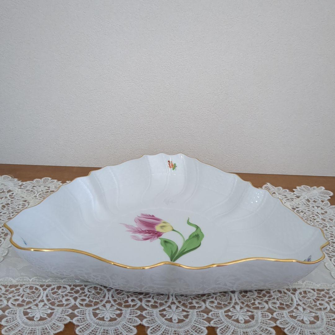 HEREND　バコニーの春　トライアングルディッシュ