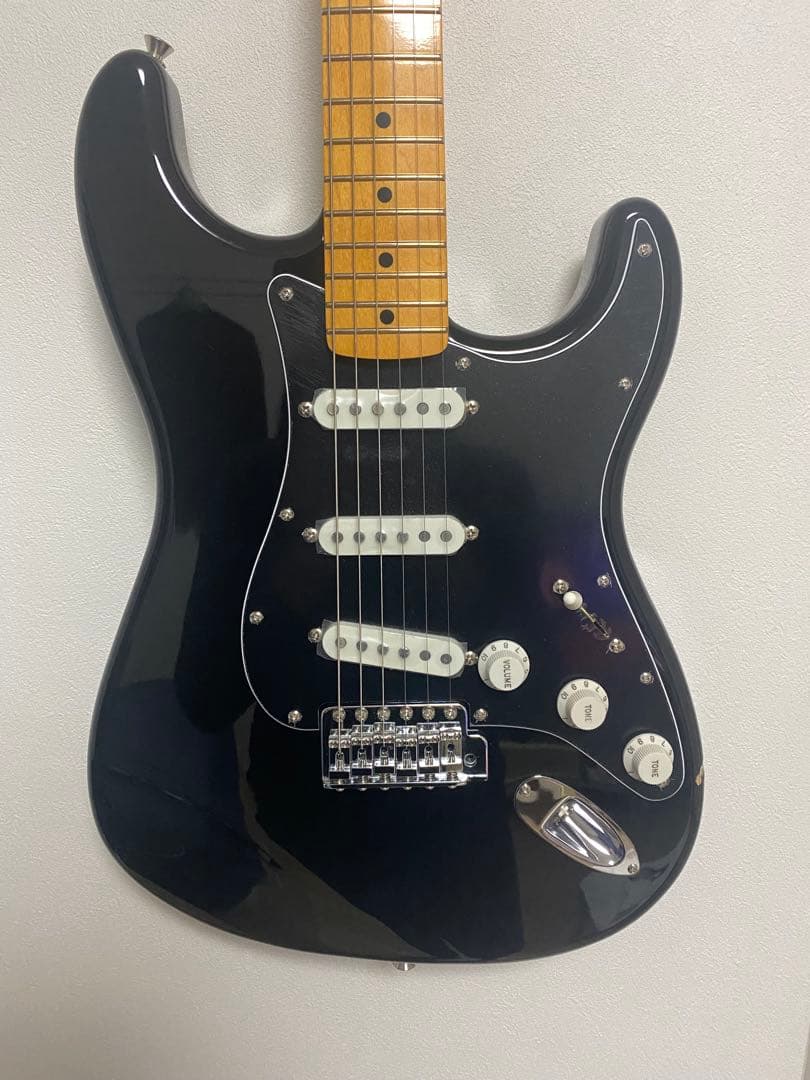 ギター Fender MIJ Traditional 70s Stratocaster